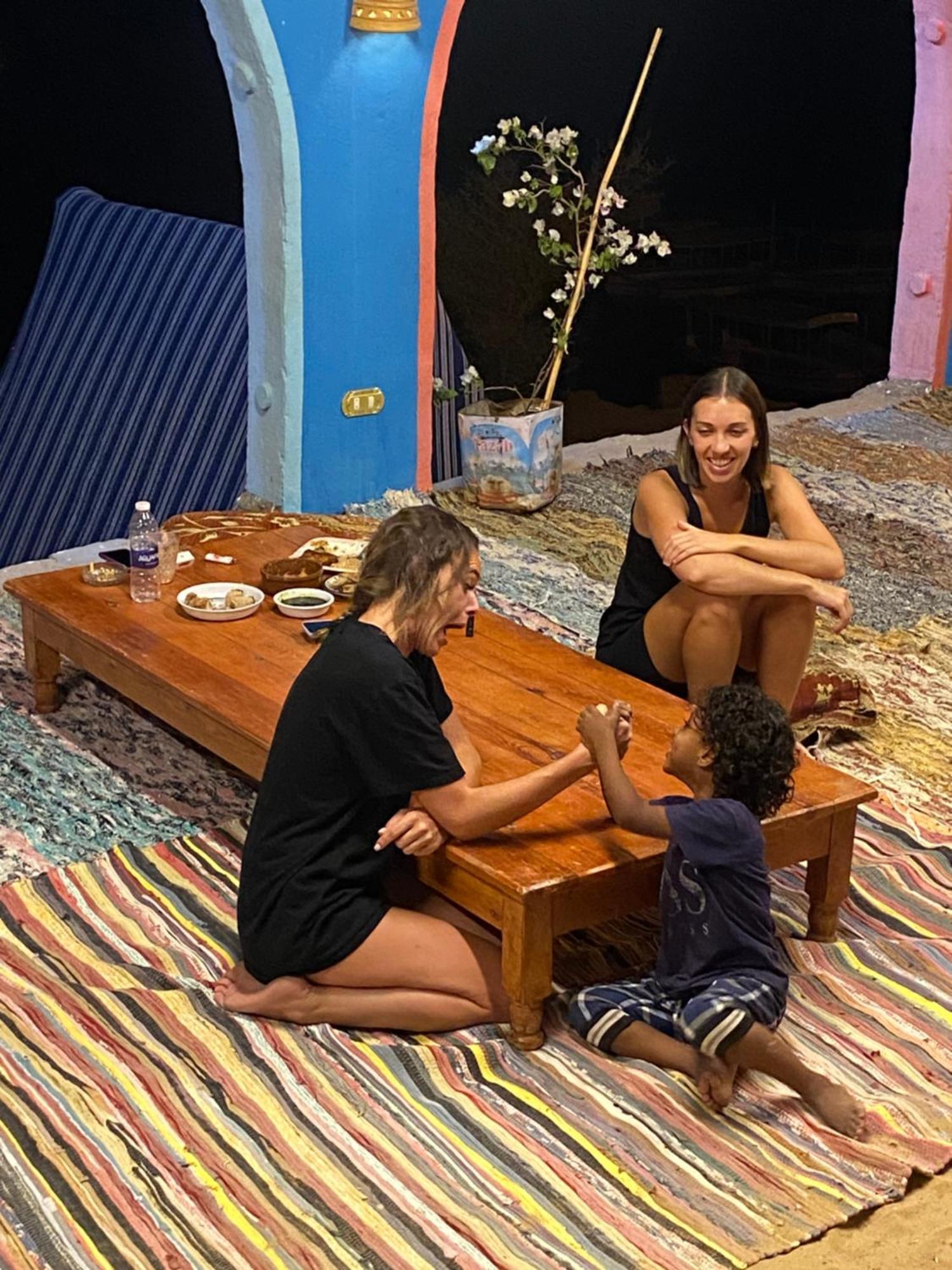Heissa Hostel Асуан Екстериор снимка